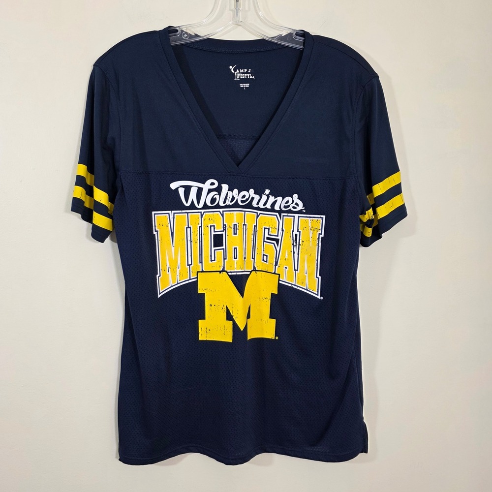 Camp J Lifestyle Womens Michigan Wolverines Jersey Mesh V-Neck Navy Shirt Size L